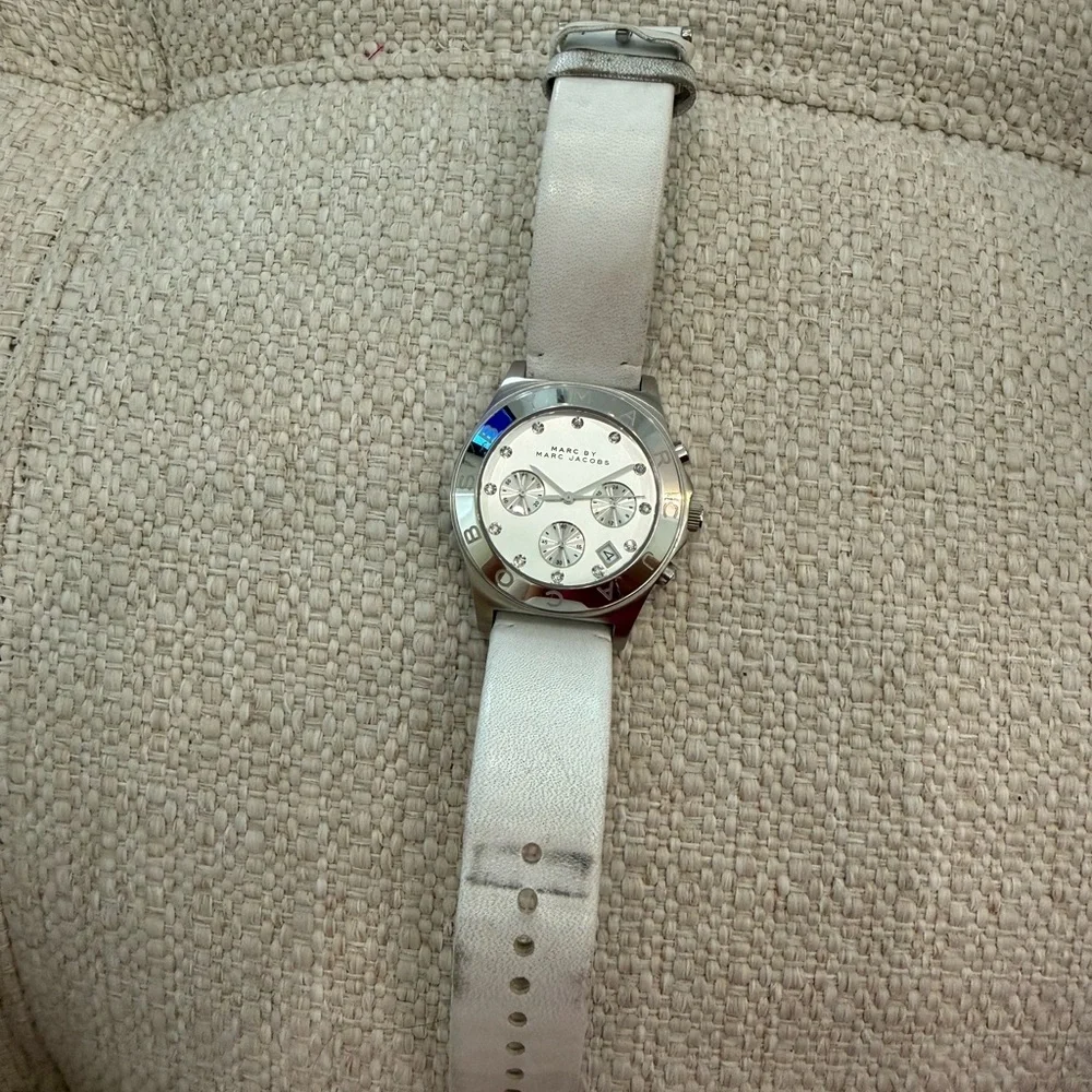 Marc by Marc Jacobs Silver-Tone White Leather Chronograph Watch